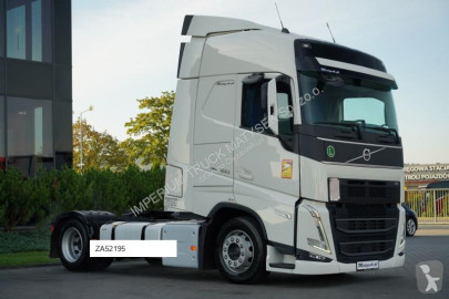 Cabeza tractora Volvo