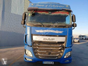 Cabeza tractora DAF