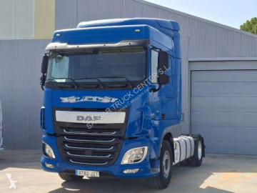 Cabeza tractora DAF