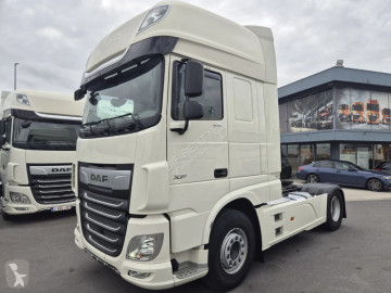 Cabeza tractora DAF