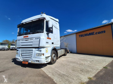 Cabeza tractora DAF