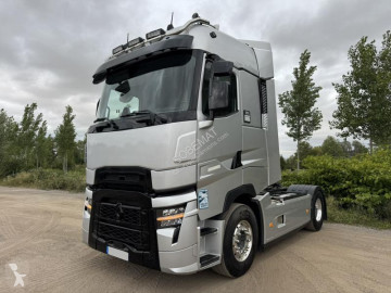 Tahač Renault T-High 520