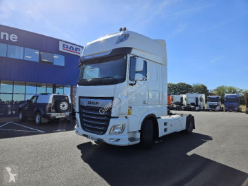 Tahač DAF XF 450