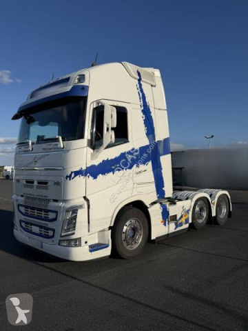 Cabeza tractora Volvo