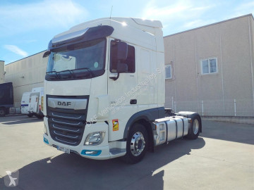 Cabeza tractora DAF