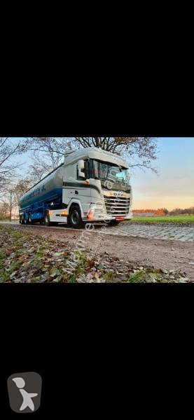 Cabeza tractora DAF