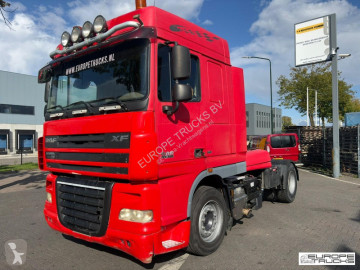 Cabeza tractora DAF