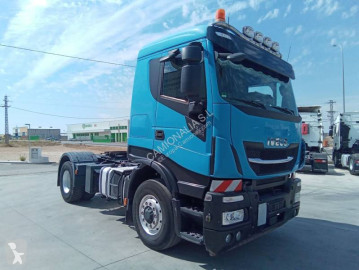 Cabeza tractora Iveco