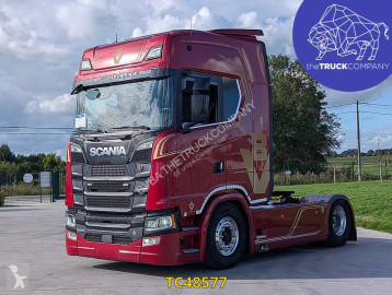 Nyergesvontató Scania S 580