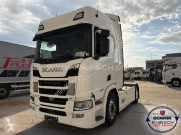 Scania nyergesvontató