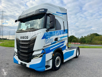 Nyergesvontató Iveco S-WAY AS 510 Intarder 2x ACC Full Air