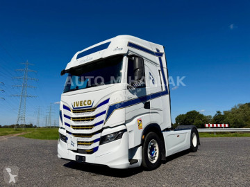 Nyergesvontató Iveco S-WAY AS 510 Intarder 2x ACC Full ADR