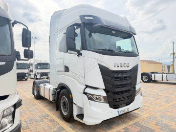 Cabeza tractora Iveco