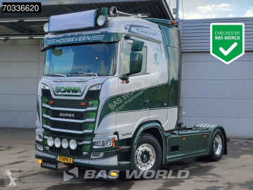 Scania nyergesvontató