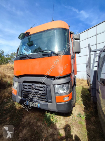Renault nyergesvontató