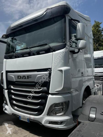 Nyergesvontató DAF XF 530 FT 4X2