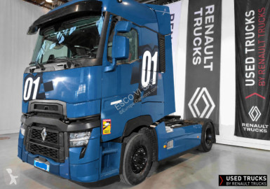 Tractor Renault