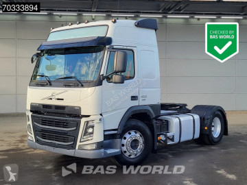 Tractor Volvo