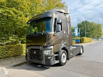 Tratores Renault