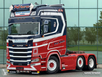 Ciągnik siodłowy Scania