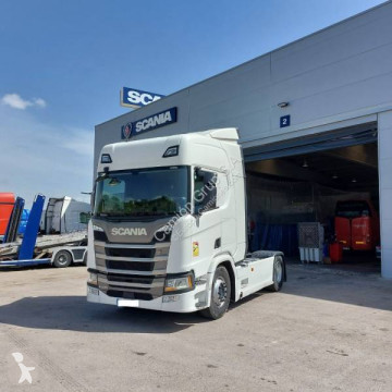 Cap tractor Scania