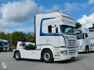 Cap tractor Scania