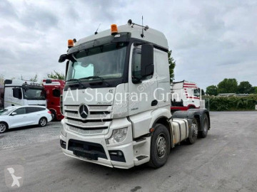 Cap tractor Mercedes