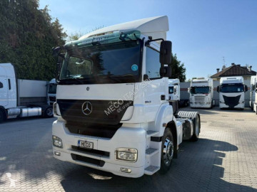 Tratores Mercedes