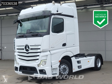 Cap tractor Mercedes
