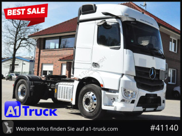Tratores Mercedes