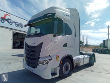 Cap tractor Iveco