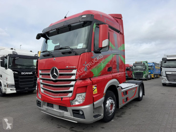 Tratores Mercedes