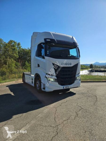 Tractor Iveco S-WAY 510