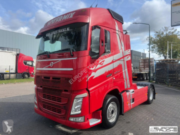 Tractor Volvo