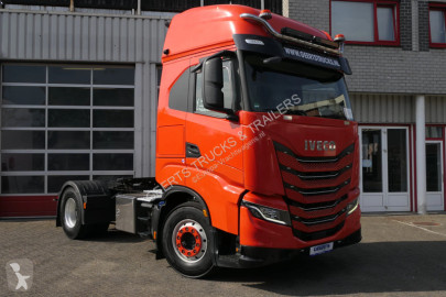 Ciągnik siodłowy Iveco