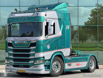 Tractor Scania