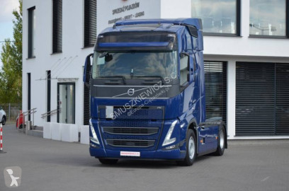 Ciągnik siodłowy Volvo