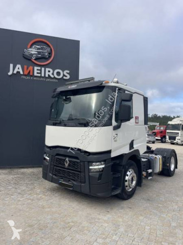 RenaultT-Series520