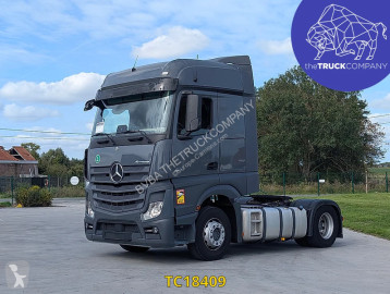 Tractor Mercedes Actros 1851