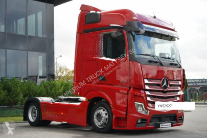 Mercedes