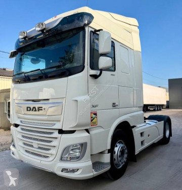 Traktor DAF