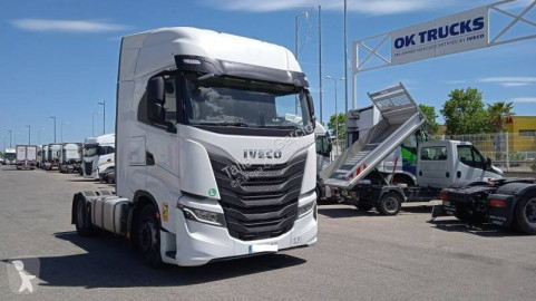 Traktor farligt gods/adr Iveco