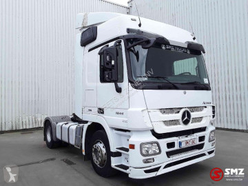 Traktor Mercedes