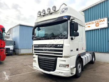 Traktor DAF XF105 105460 ATE SUPERSPACECAB (EURO 5 / ZF MANUAL GEARBOX / ZF-INTARDER / 2x TANK / AIRCONDITIONING / FRIDGE UNDER BED / ETC.)