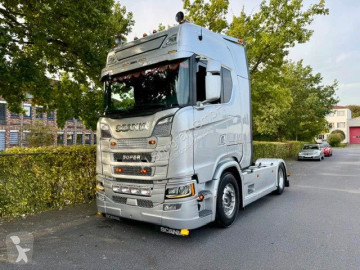 ScaniaL
