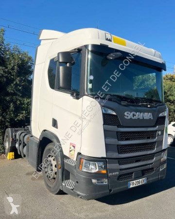 Cabeza tractora Scania