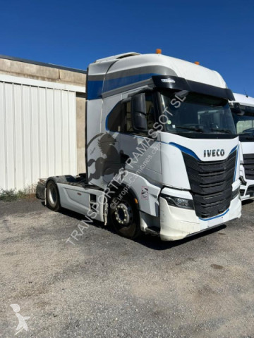 جرار Iveco
