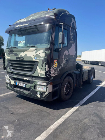 Тягач Iveco