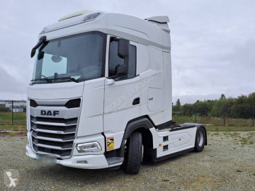 جرار DAF XG 450