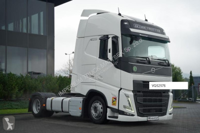 جرار Volvo